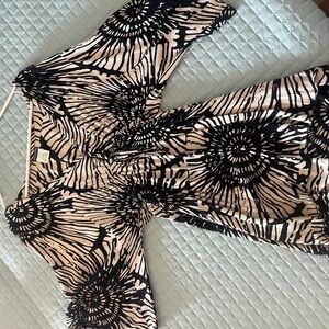 Ingear Black and Cream Patterned swim coverup, very flattering.